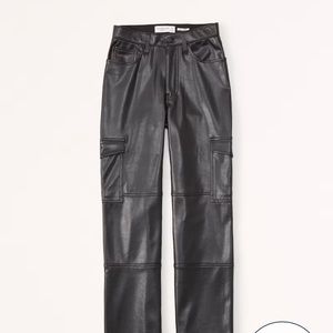 Abercrombie Vegan Leather Cargo 90s Relaxed Pant